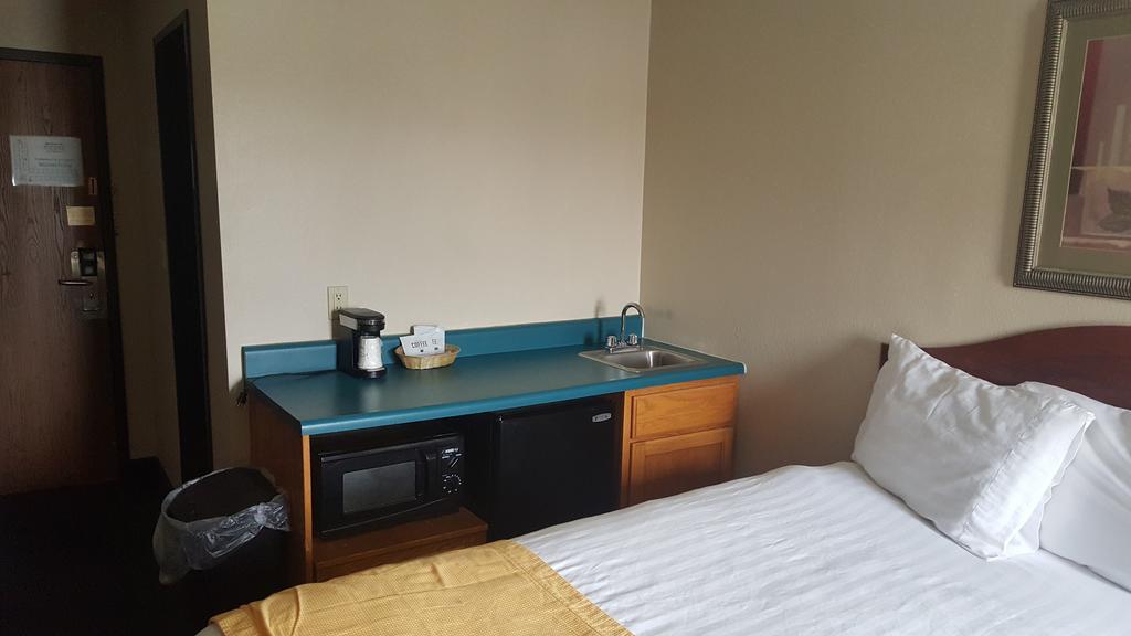 Americas Best Value Inn St. Louis / South Mehlville Exteriör bild