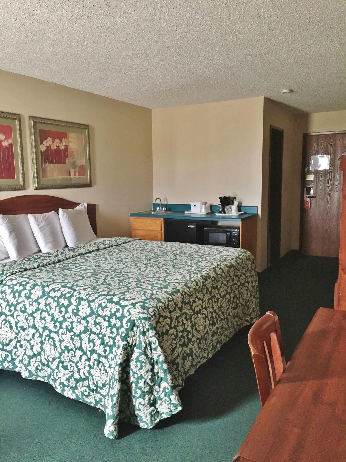 Americas Best Value Inn St. Louis / South Mehlville Exteriör bild